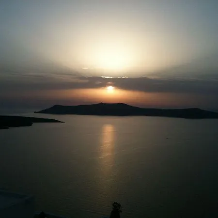 Ξενοδοχείο με διαμερίσματα Santorini Reflexions Sea Καμάρι