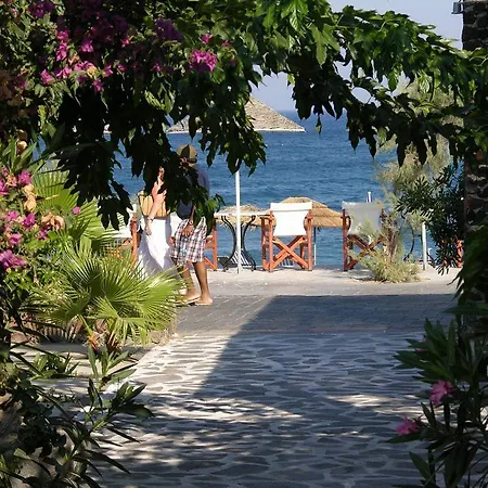 Santorini Reflexions Sea Hotel apartamentowy 3*